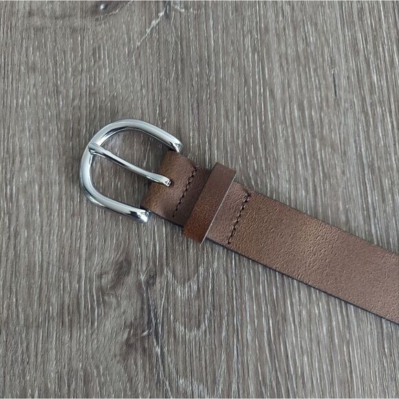 GAP Women's Brown Leather Belt Small - Picture 4 of 6